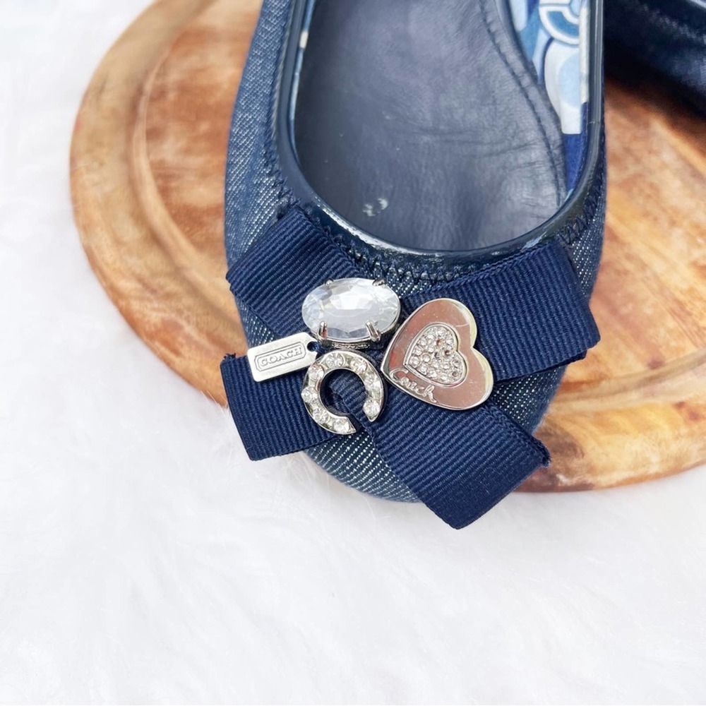 "COACH Poppy Navy/Denim Rhinestone Flats Size 7.5B - Chic Embellished Casual Sho - Picture 2 of 12